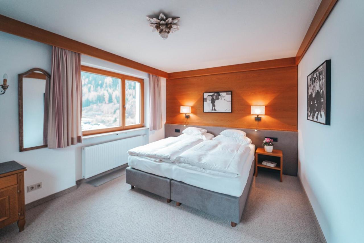 Hotel Garni Almjur Sankt Anton am Arlberg Esterno foto