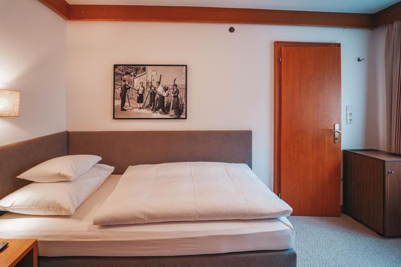 Hotel Garni Almjur Sankt Anton am Arlberg Esterno foto